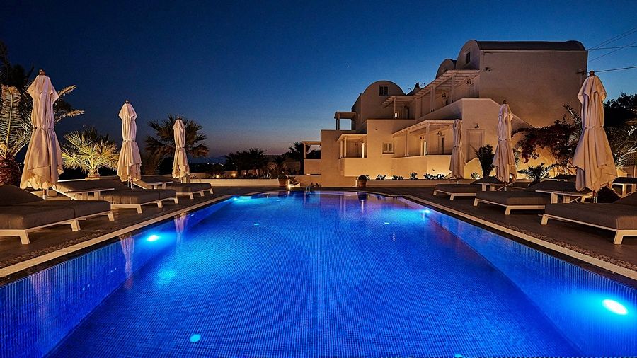 Petri Hotel Agios Georgios (Santorini)
